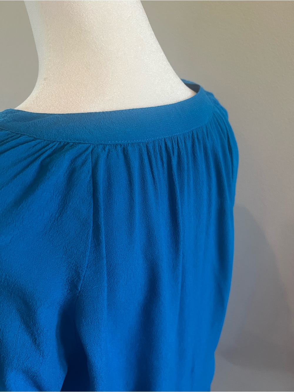 Banana Republic Teal Long-Sleeve V-Neck Peasant Blouse - Picture 5 of 8